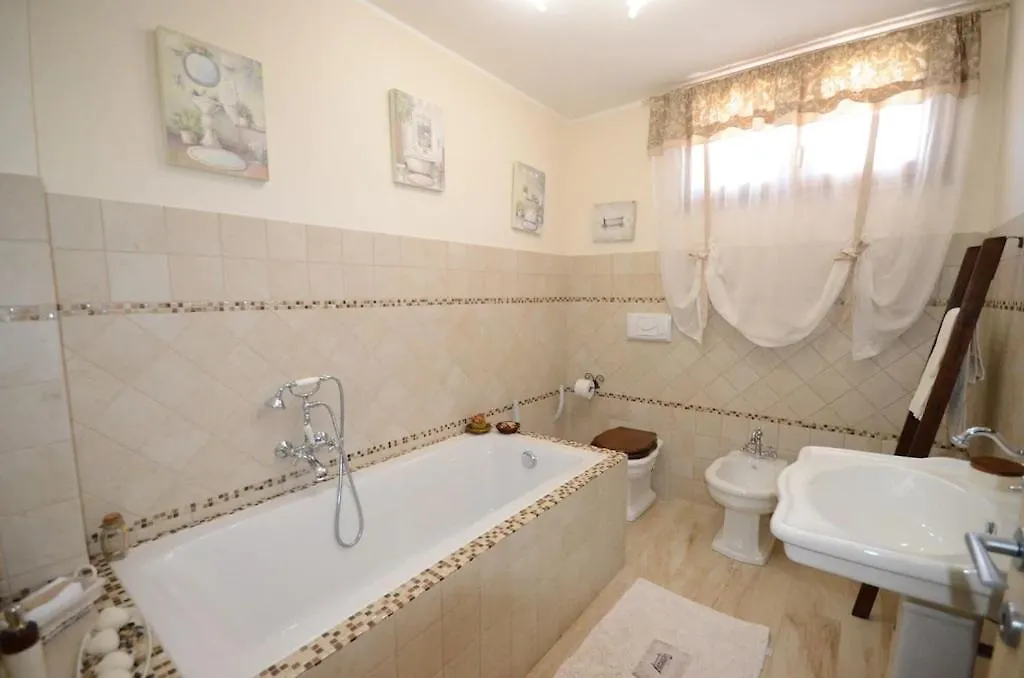 Clicksardegna Alghero Villa A 5 Km Dal Mare Airco Con 5 Camere E 5 Bagni 0*,  Italy