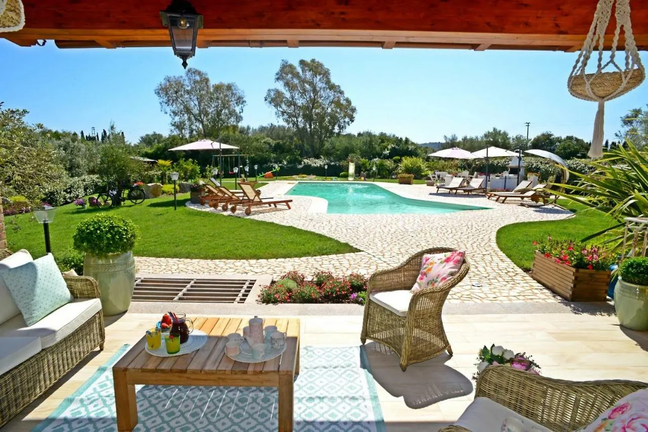 Clicksardegna Alghero Villa A 5 Km Dal Mare Airco Con 5 Camere E 5 Bagni Italy